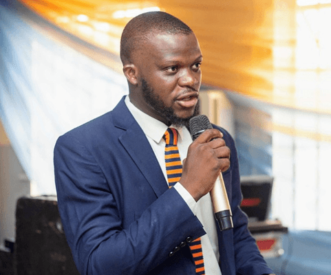 Picture of the ILUMSA President